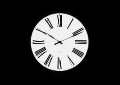 Arne Jacobsen Clocks Roman Veggur Ø29 cm hvit/sort