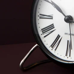 Arne Jacobsen Clocks Roman Bordur Ø11 cm hvit/sort