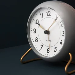 Arne Jacobsen Clocks Station Bordur Ø11 cm grå/hvit