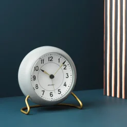 Arne Jacobsen Clocks Station Bordur Ø11 cm grå/hvit