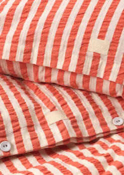 JUNA Bæk&Bølge Lines Sengetøy 140x220 cm chili/bjørk NO