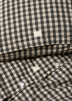 JUNA Bæk&Bølge Sengetøy 150x210 cm svart/sand SE - Kjøp her