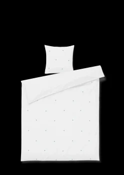 JUNA Daisy Sengetøy 150x210 cm hvit/lys blå SE