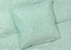 JUNA Monochrome Lines Sengetøy 140x200 cm grønn/hvit NO