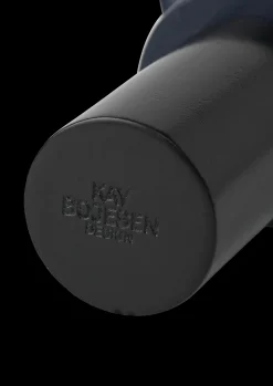 Kay Bojesen Groom H12 cm blå/sort/hvid - Kjøp med oss