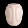 Kähler Hammershøi Vase 21 cm rosa - Kjøp fra Rosendahl.com