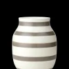 Kähler Omaggio Vase H20 varm grå. Kjøp på Rosendahl.com
