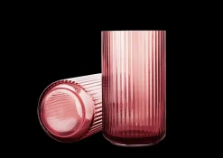 Lyngby Porcelæn Lyngby Vase H25 burgundy munnblåst glass